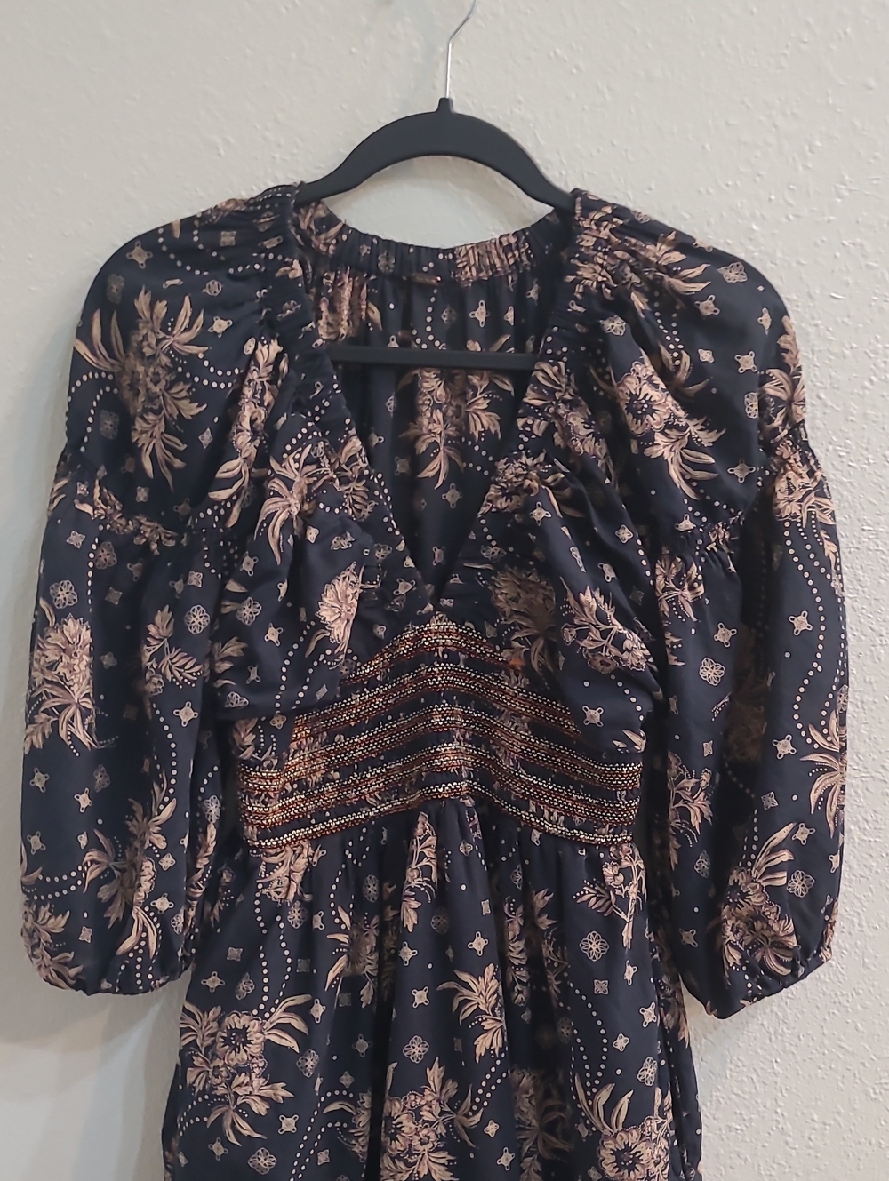 Free People Black Maxi Dress with Tan Floral Print Boho, Natural Material Size M - Picture 3 of 10
